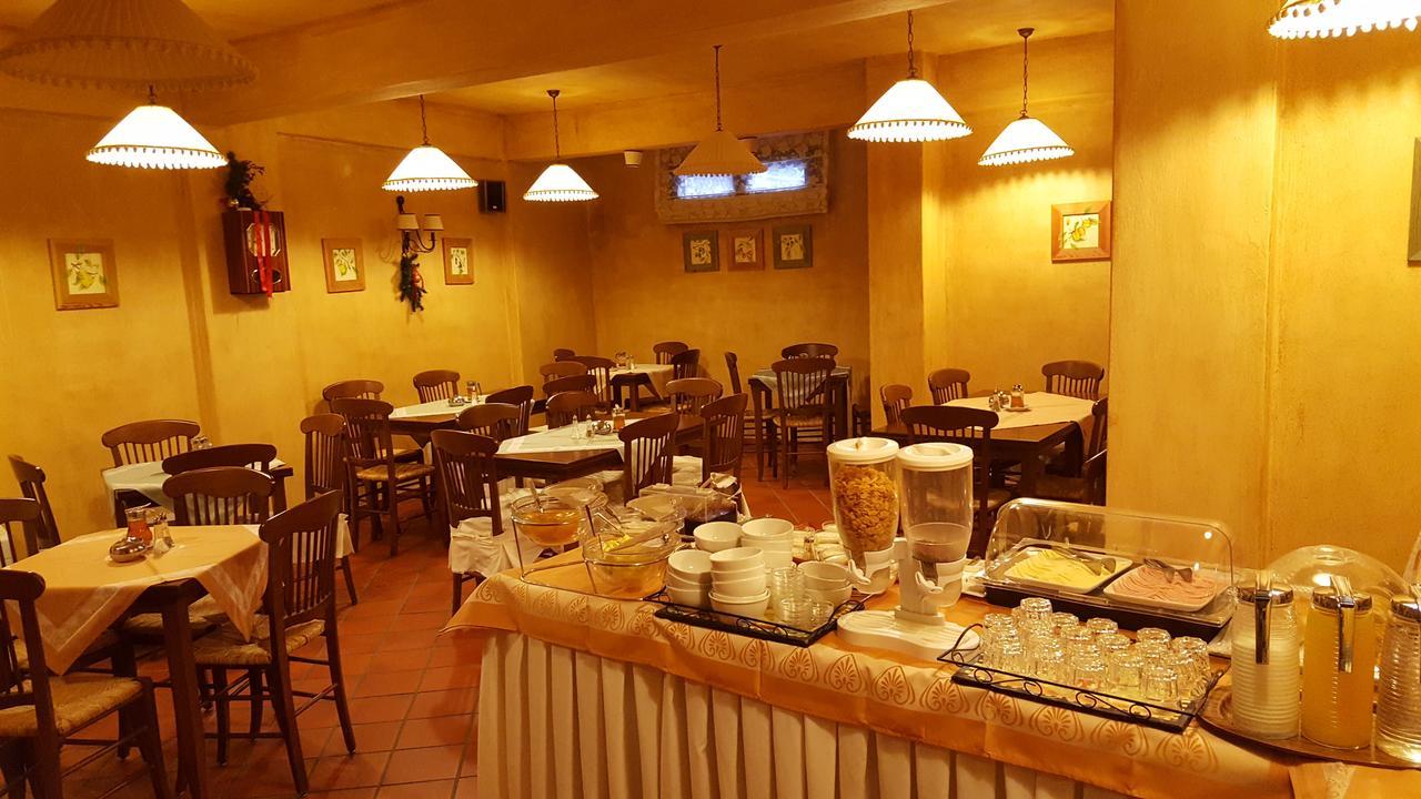 Villa Virginia Hotel Voutiron Buitenkant foto